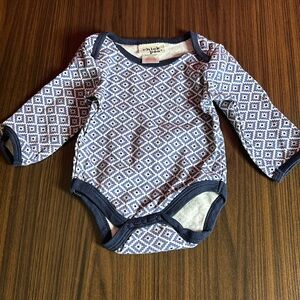 (3 for $10) 0-3 Month Baby Onesie/Bodysuit